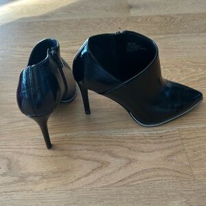 BCBG Generation Hadix Ankle Booties